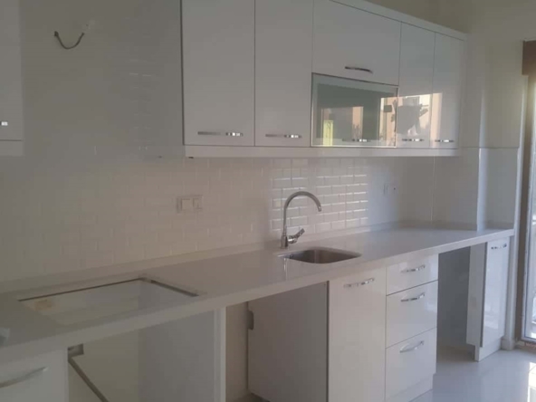 Isparta Çelebiler Mahallesi Dükkan Üstü Satılık Daire